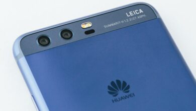 사진 Huawei P20 Plus 및 P20-3 개의 카메라 / OLED 디스플레이를 갖춘 최초의 스마트 폰